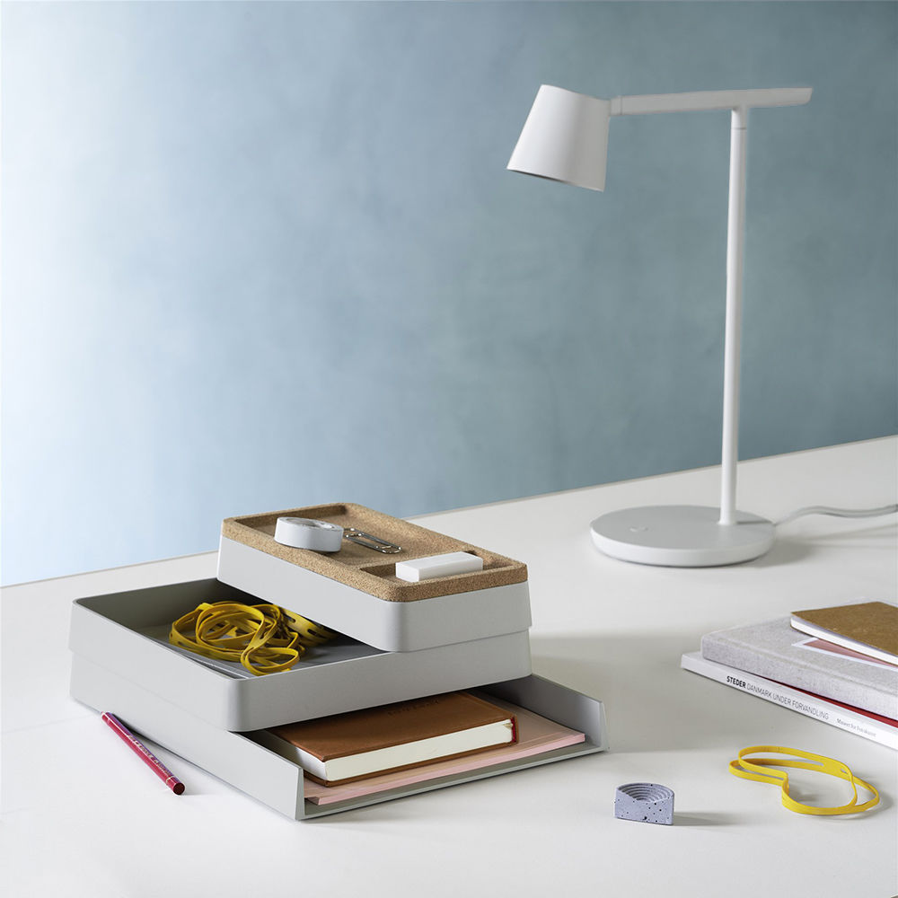 Tip replica table lamp in white